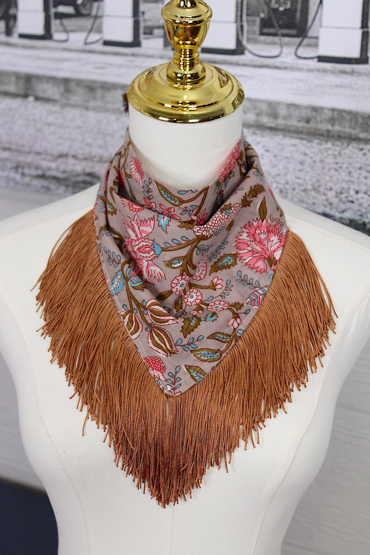 Taylor - Mocha Scarf