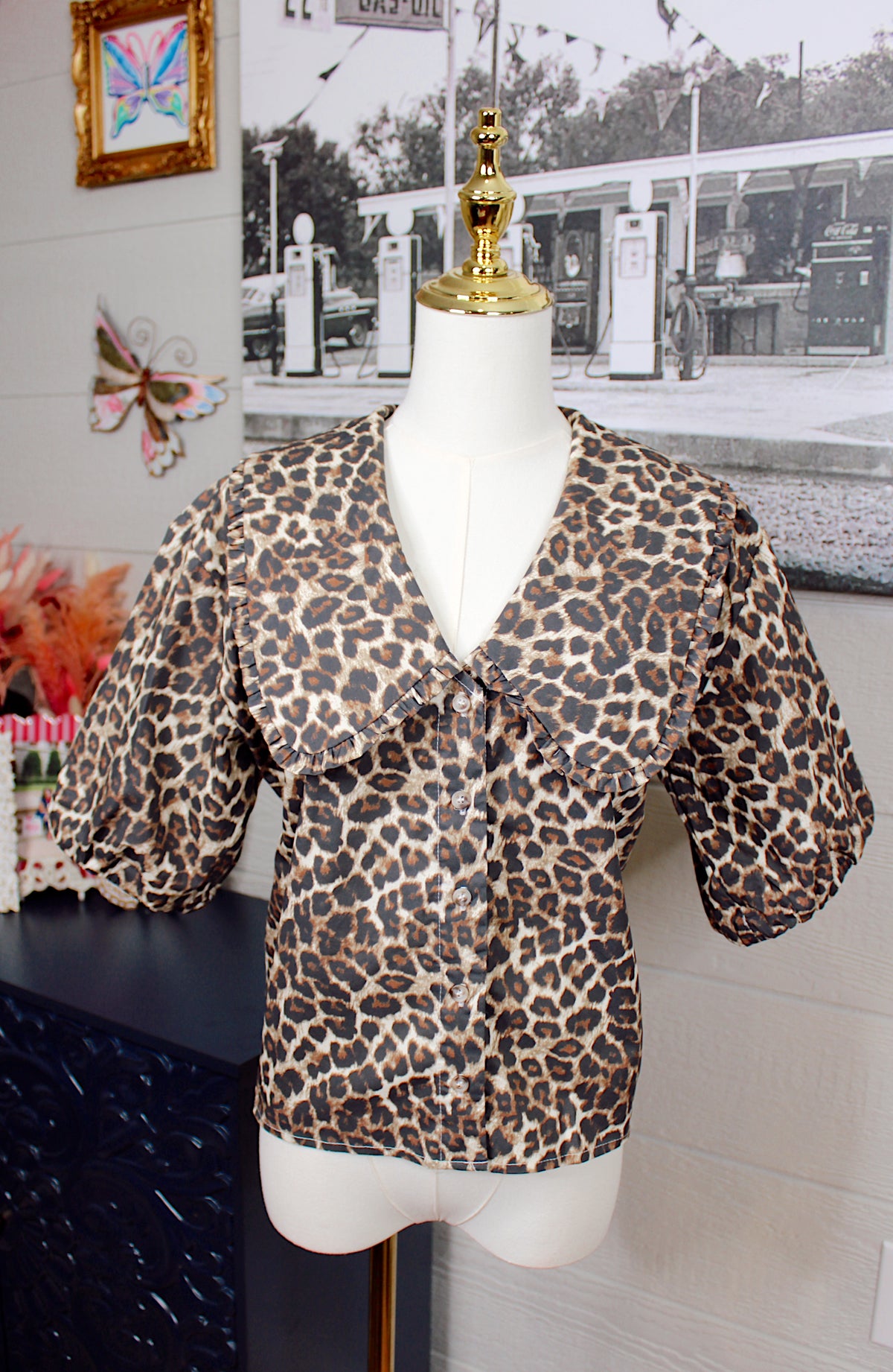 Cheetah Peter Pan Collar Top