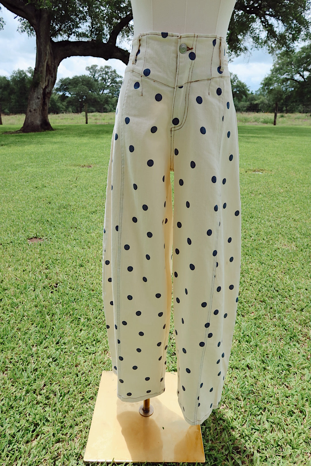Dottie Barrel Jeans