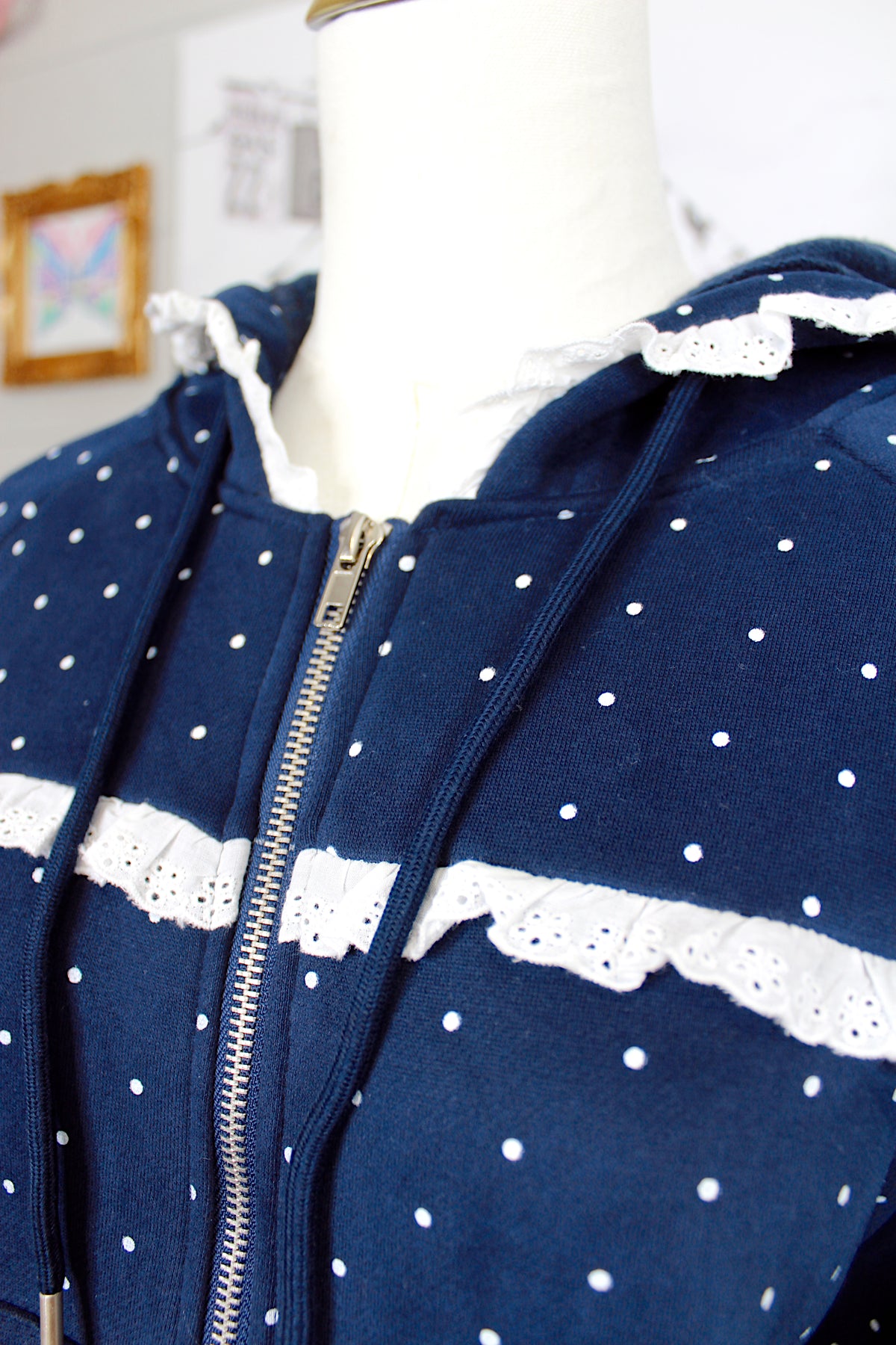 Katie Navy Sweatshirt