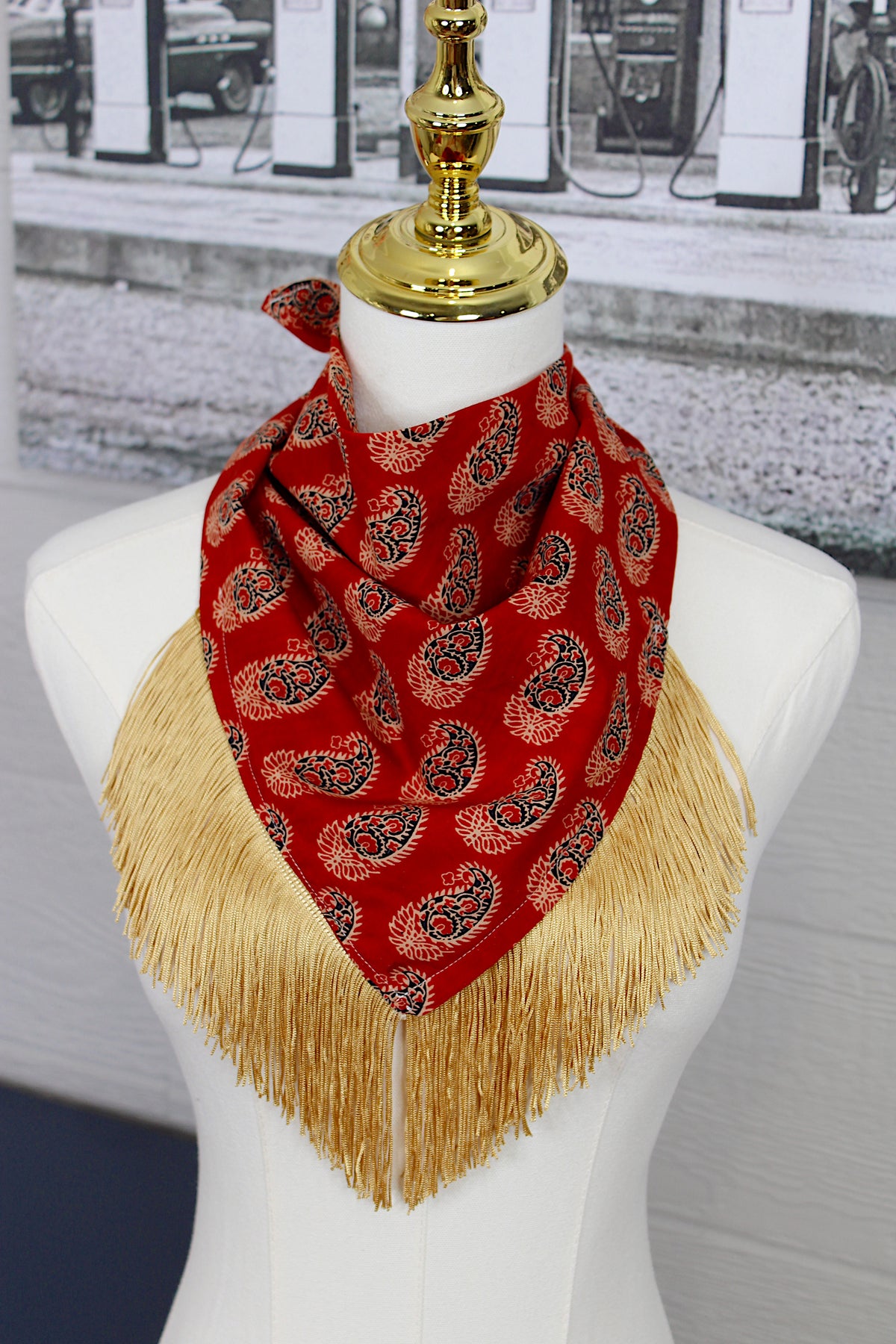 Audrey - Gold Scarf