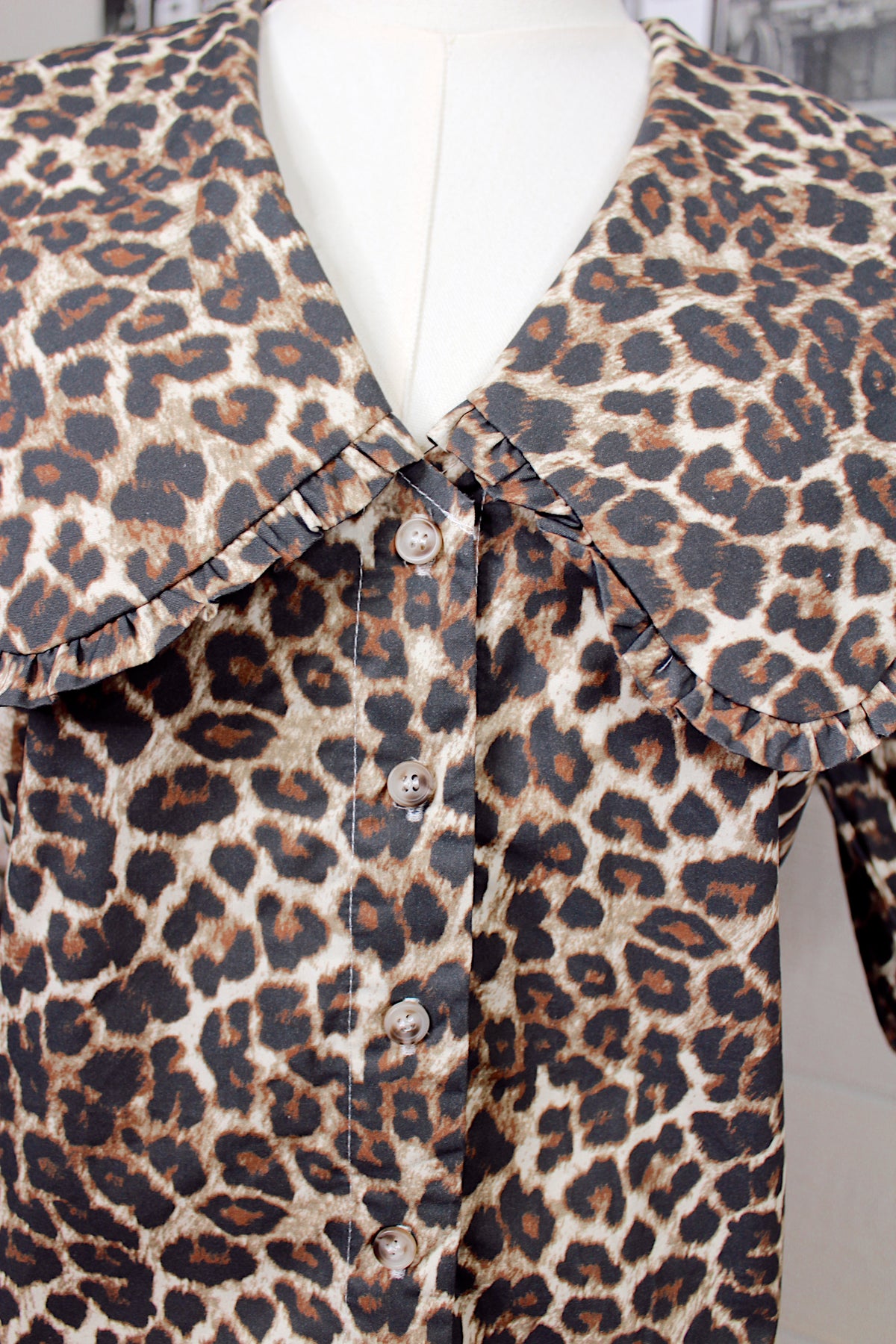 Cheetah Peter Pan Collar Top