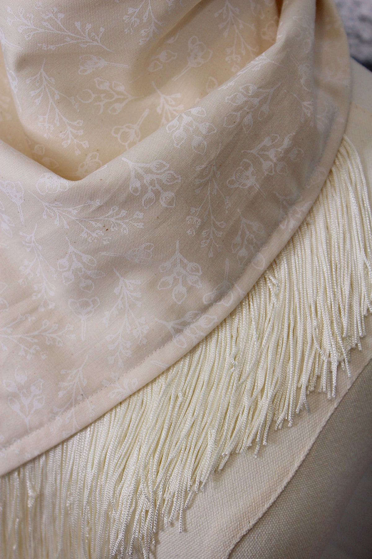 Bentley - Ivory Scarf