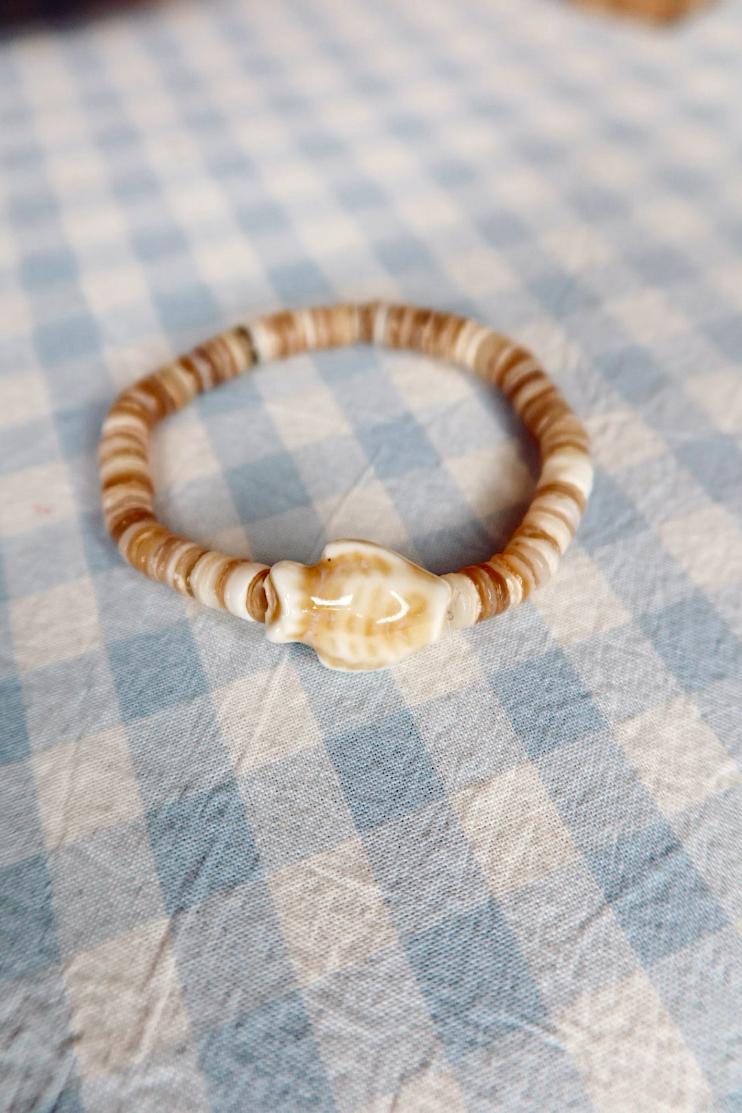 Cove Single Fish Bracelet